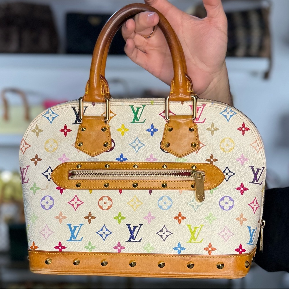 LV MURAKAMI ALMA